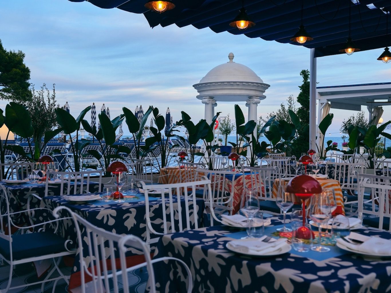 White Ibiza Calendar: Serata alla Griglia at Hotel Mongibello