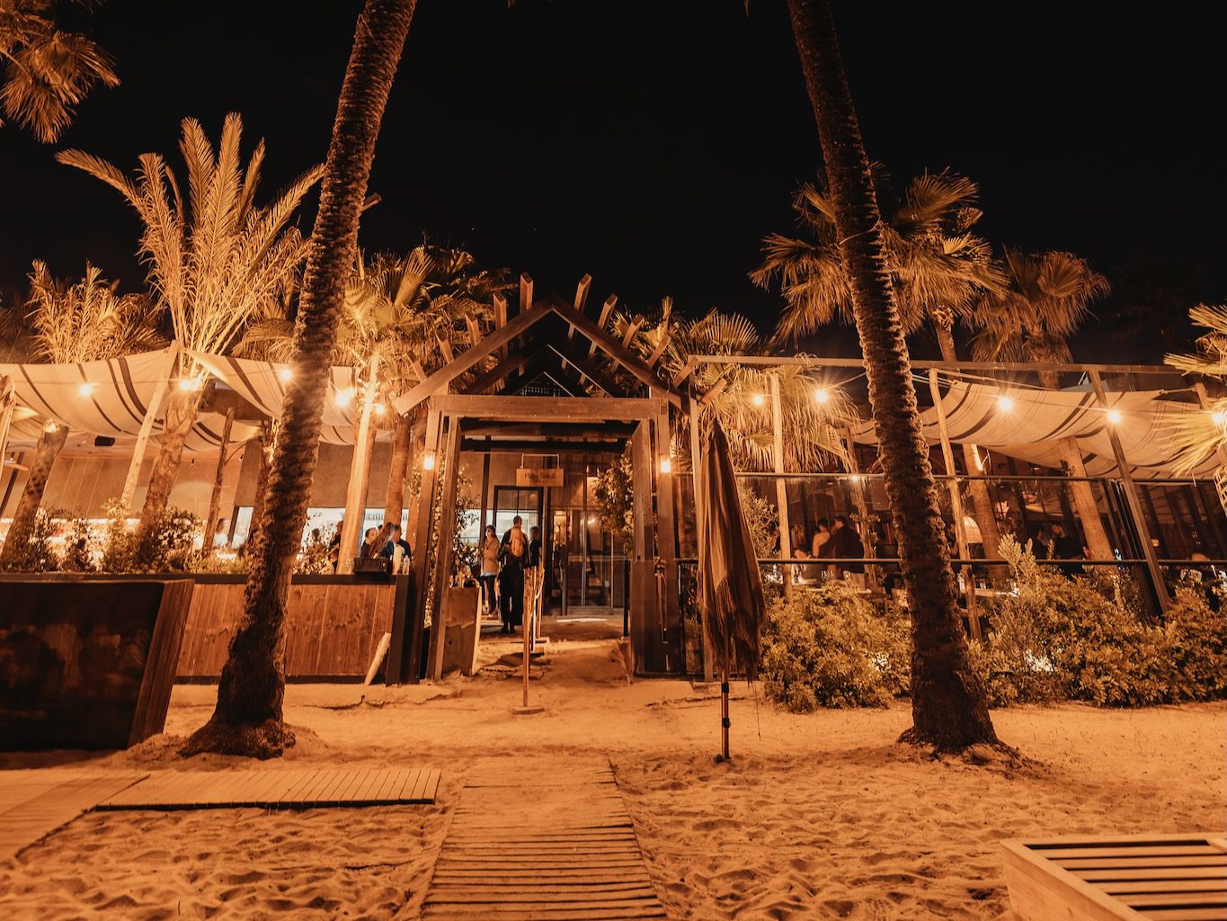 White Ibiza Calendar: Playa Soleil Ibiza, Playa d'en Bossa
