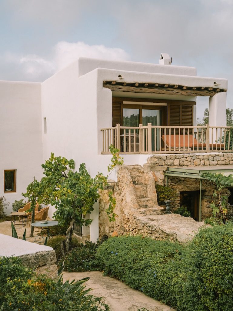 White Ibiza Country Hotels Guide: Es Cucons