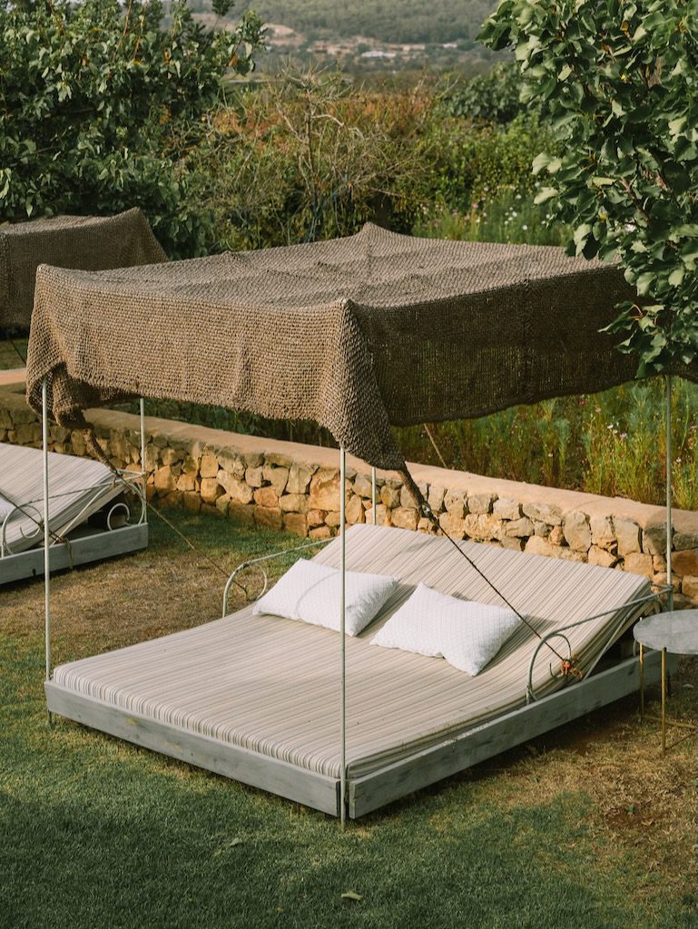 White Ibiza Country Hotels Guide: Es Cucons