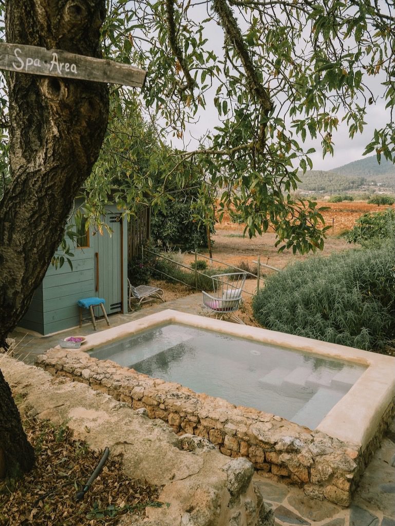 White Ibiza Country Hotels Guide: Es Cucons