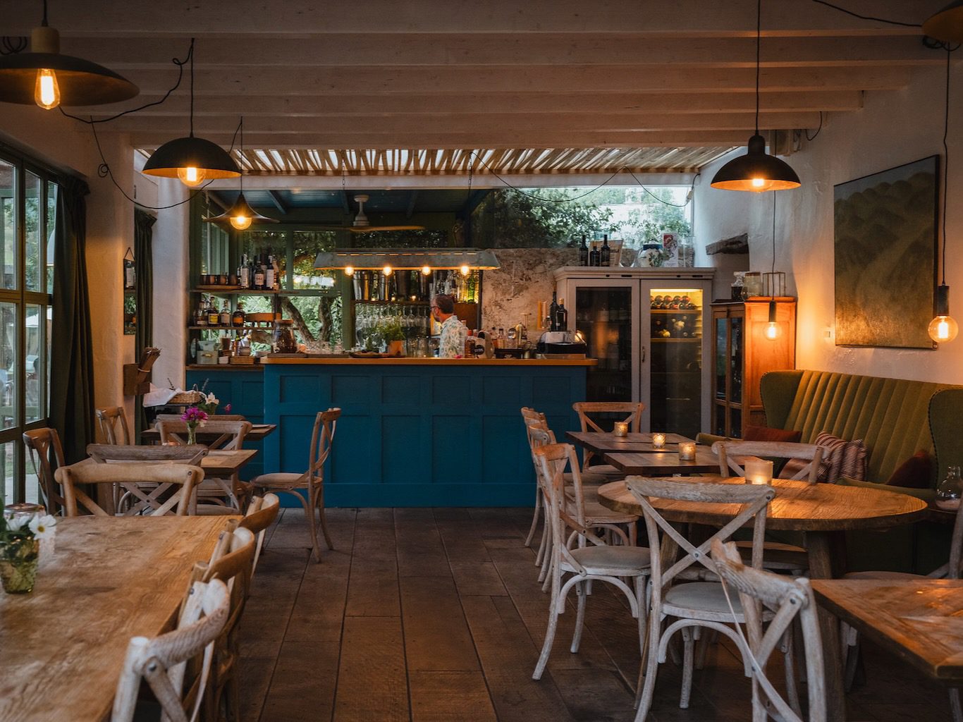 White Ibiza Restaurants Guide: Es Cucons