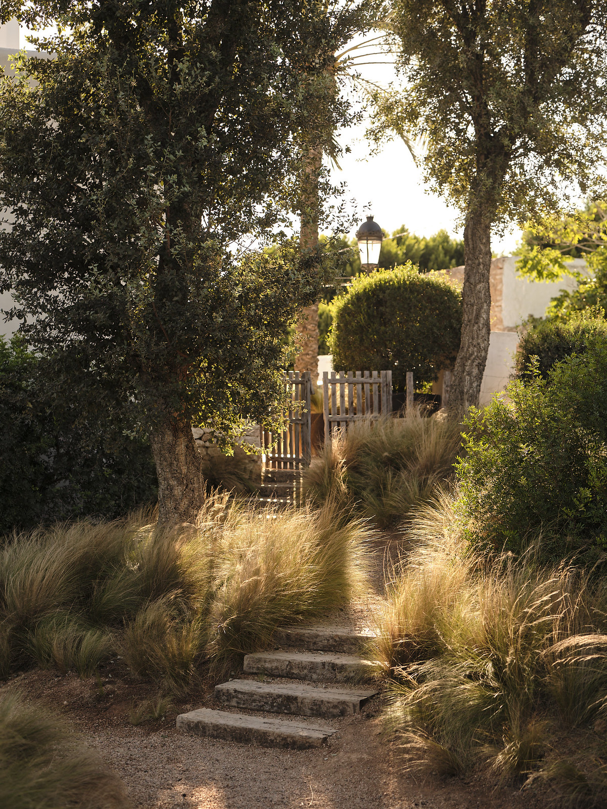 White Ibiza Living Directory: Art & Culture - Estudio Laterna, Santa Gertrudis