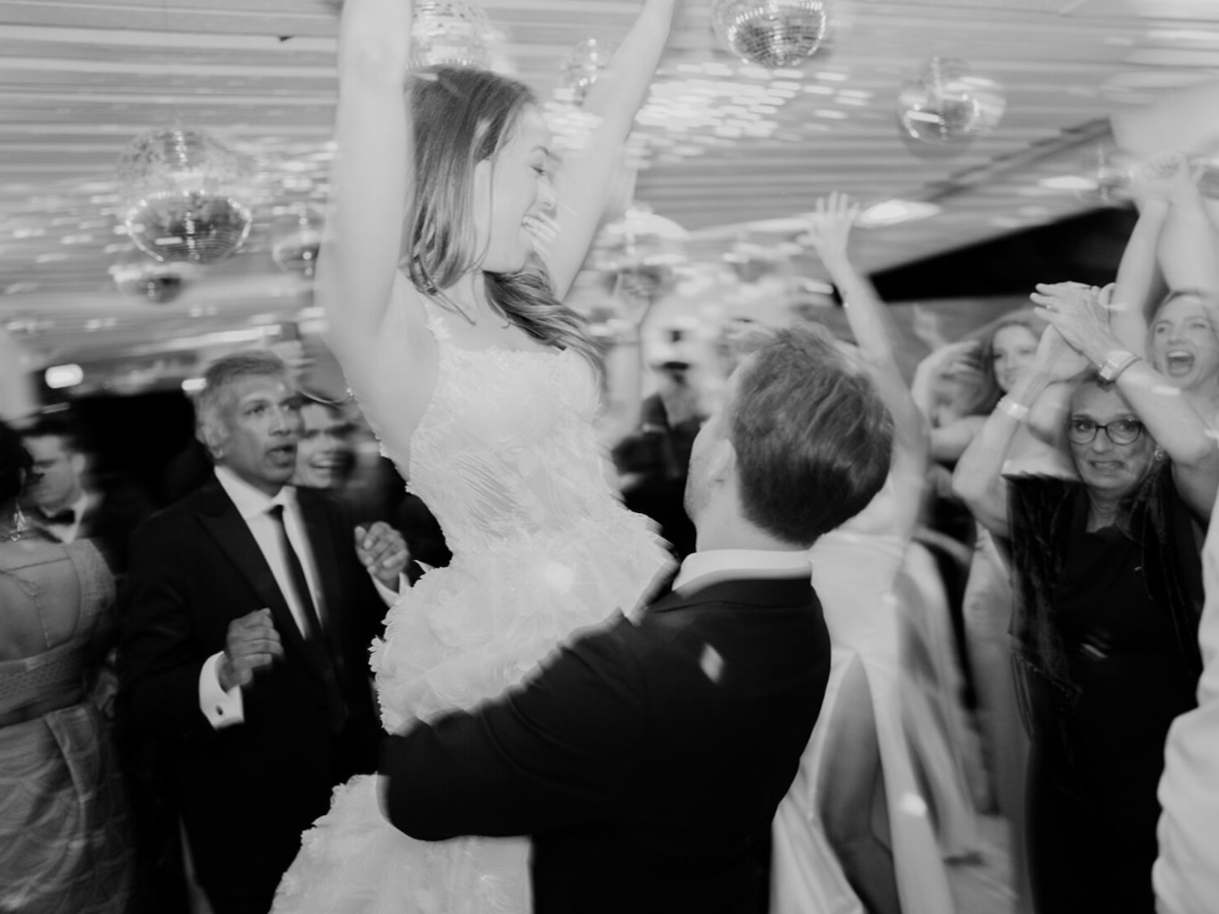 White Ibiza Wedding Directory: Ibiza wedding planners – Serafina Weddings