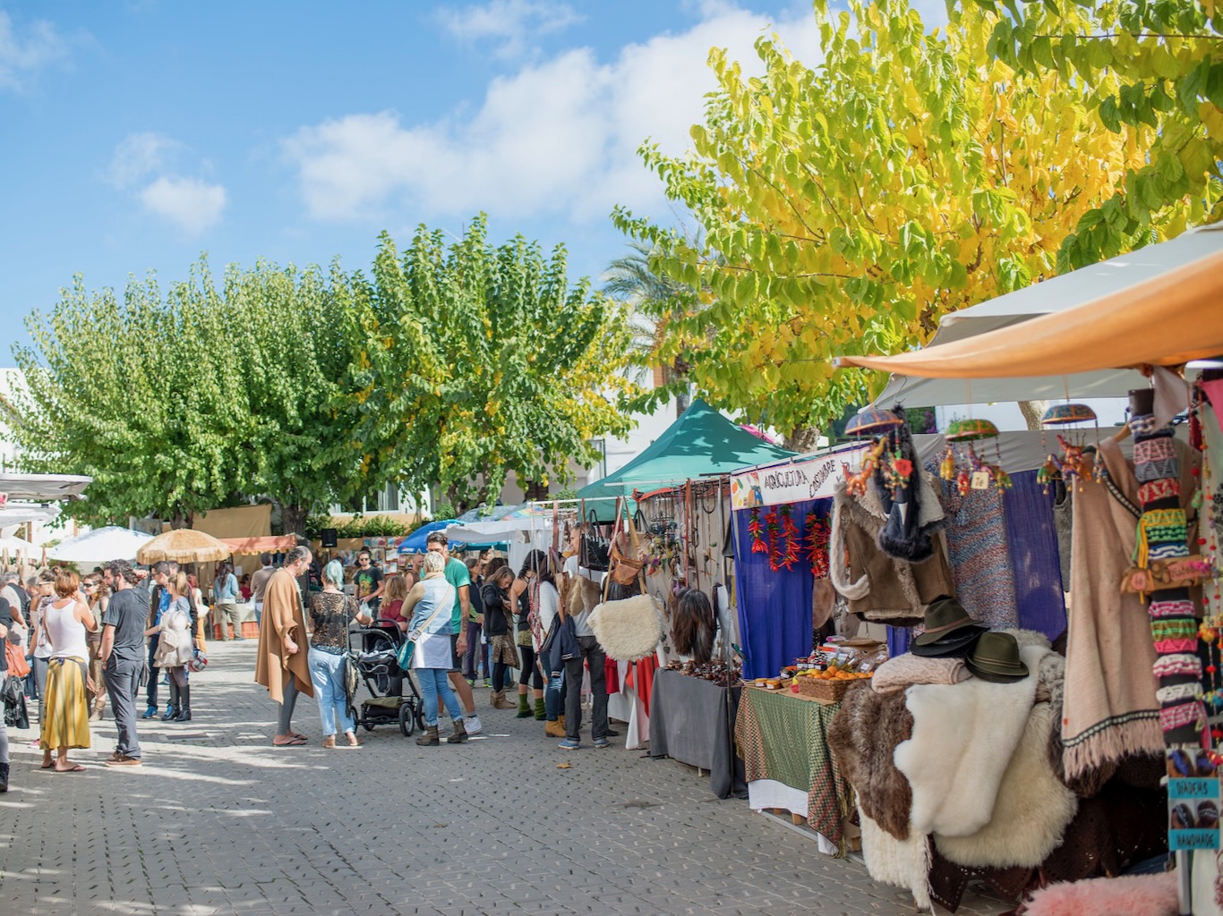 White Ibiza Calendar: Sunday Artisan Market in San Juan