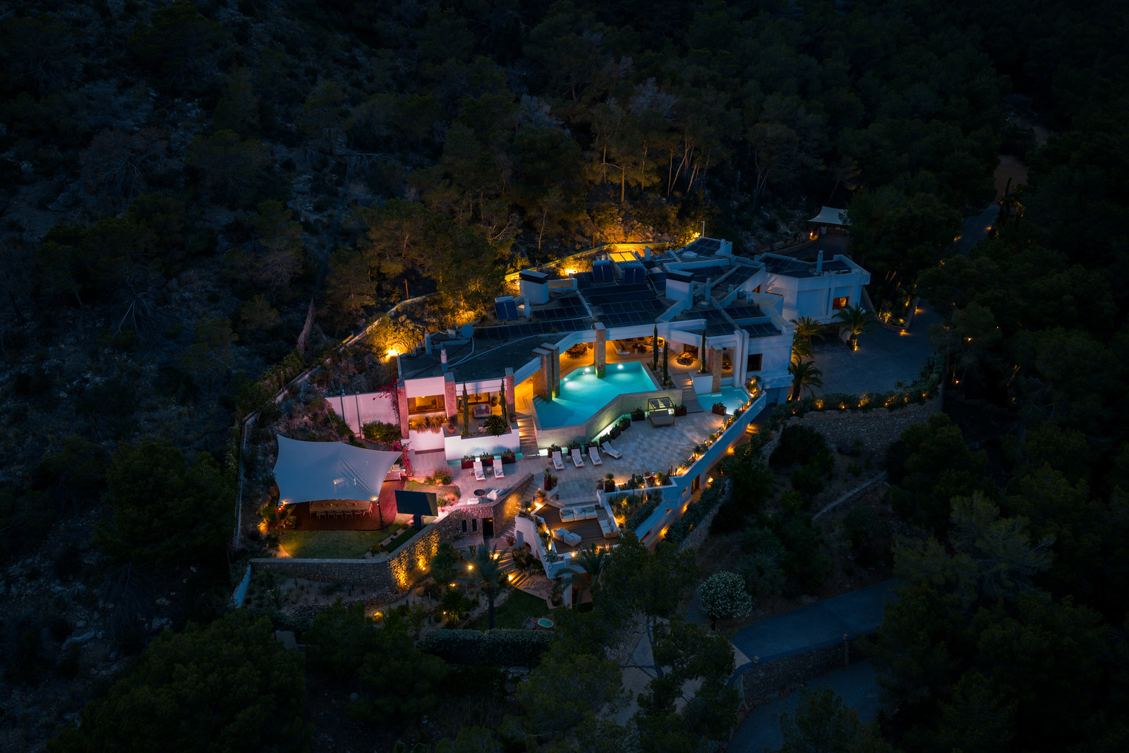 White Ibiza Wedding Directory – Ibiza wedding venues: Can Sakhara, private villa near Ibiza town