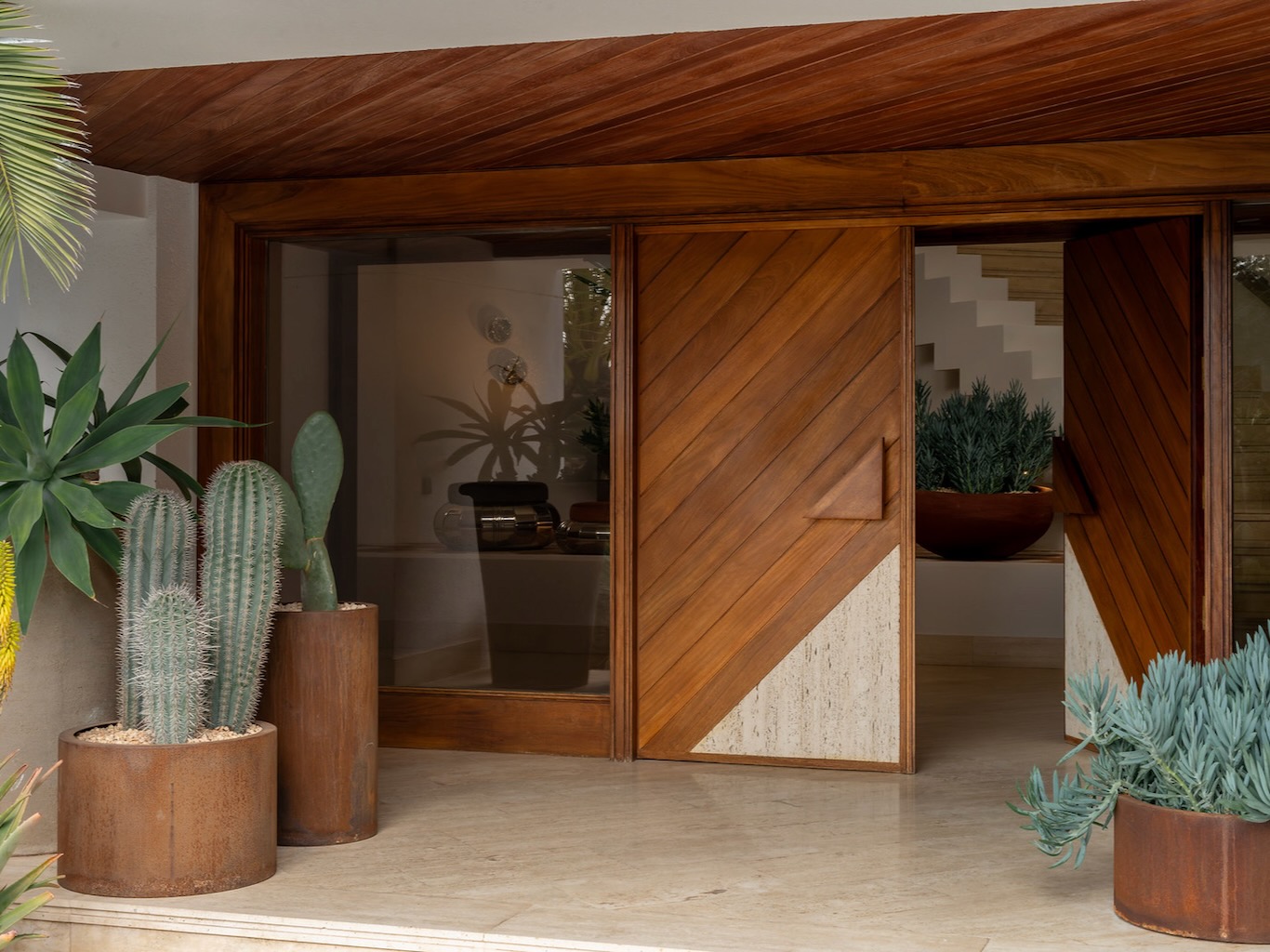 White Ibiza Villas: Can Sakhara, luxury villa in Sa Carocca