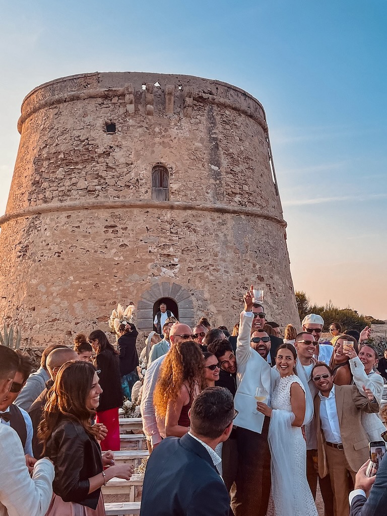 White Ibiza Wedding Directory – Cakes & Catering: Green Jar Ibiza, mobile bar service in Ibiza