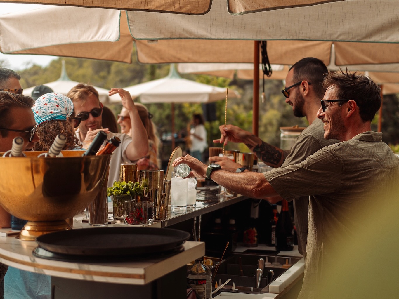 White Ibiza Wedding Directory – Cakes & Catering: Green Jar Ibiza, mobile bar service in Ibiza