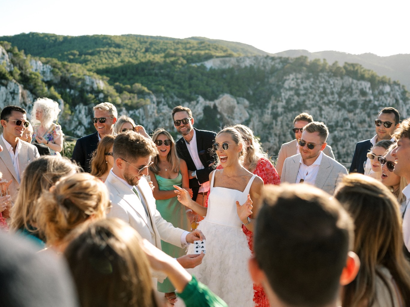 White Ibiza Wedding Directory: Ibiza Magician Sean Christopher