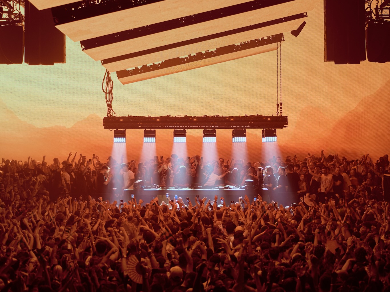  White Ibiza Club Calendar: ANOTR at [UNVRS]