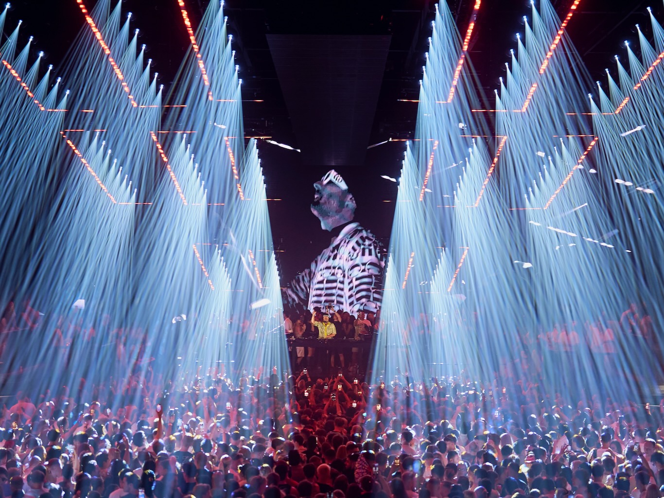 White Ibiza Club Calendar: Fisher at [UNVRS]