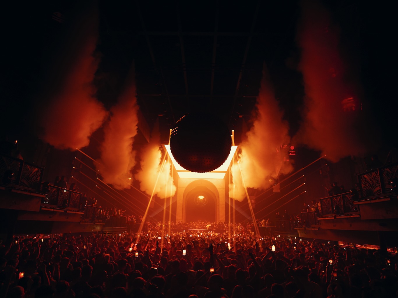 White Ibiza Club Calendar: Paradise by Jamie Jones at [UNVRS]