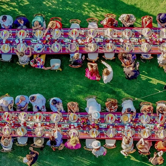 White Ibiza Wedding Directory – Planners & stylists: DANCING TABLES.