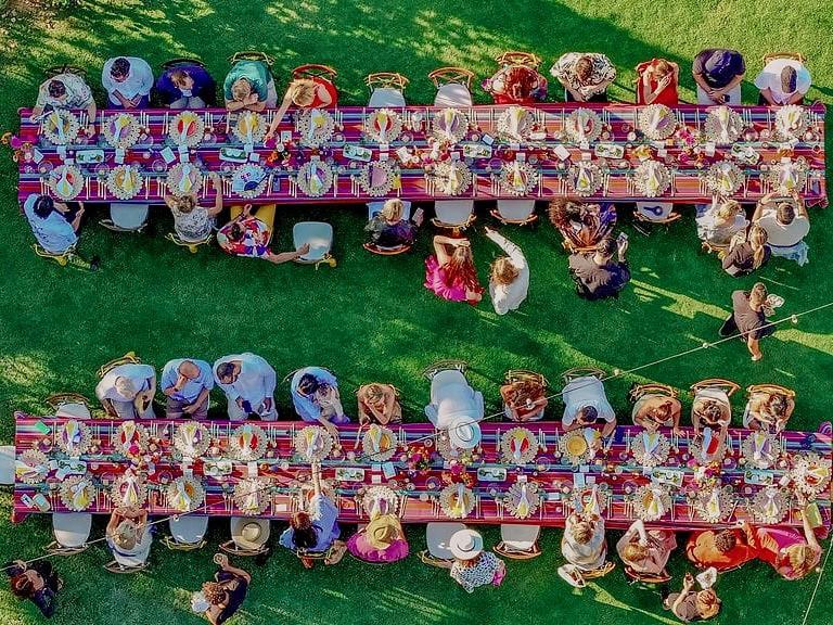 White Ibiza Wedding Directory – Planners & stylists: DANCING TABLES.