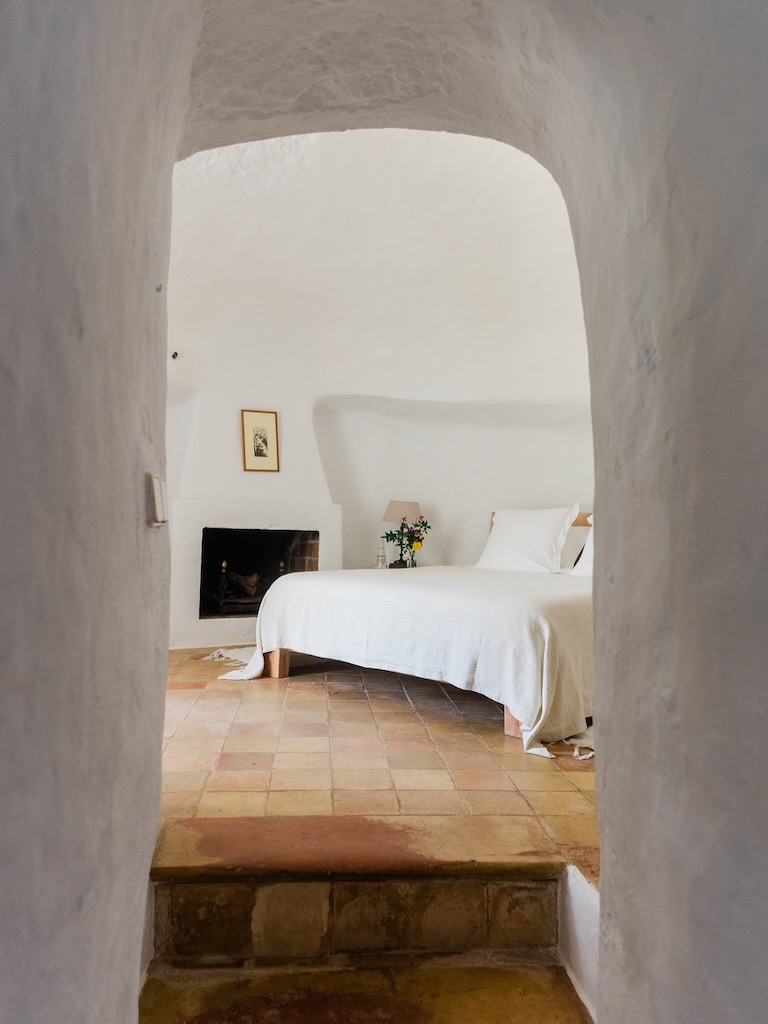 White Ibiza Boutique Hotels Guide: Can Quince de Balafia, hotel in San Lorenzo, Ibiza