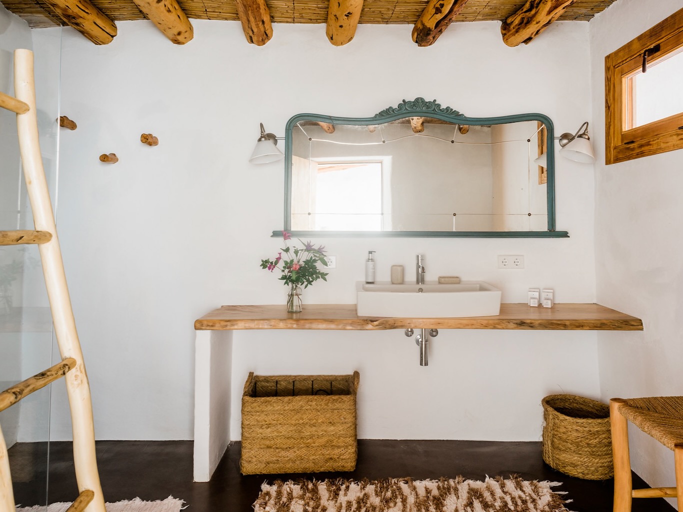 White Ibiza Boutique Hotels Guide: Can Quince de Balafia, hotel in San Lorenzo, Ibiza