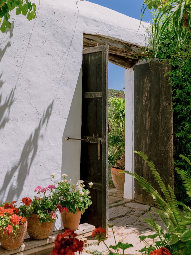 White Ibiza Boutique Hotels Guide: Can Quince de Balafia, hotel in San Lorenzo, Ibiza