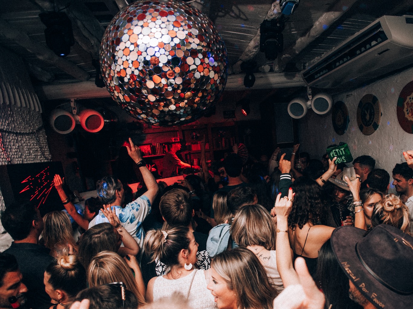 White Ibiza Club Calendar: Flash Ibiza at Pikes Ibiza