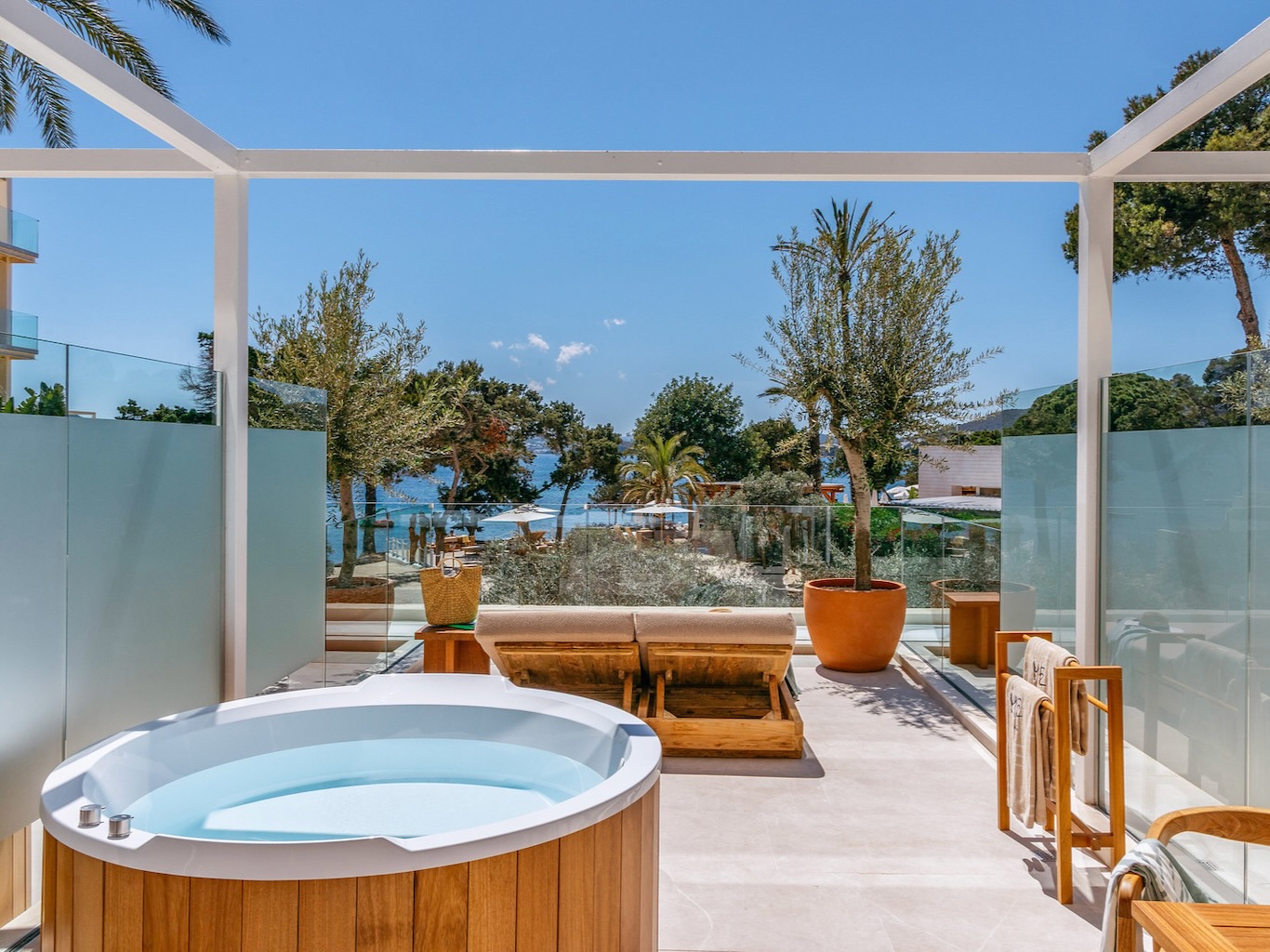 White Ibiza Journal: Modern Mediterranean luxury – ME Ibiza