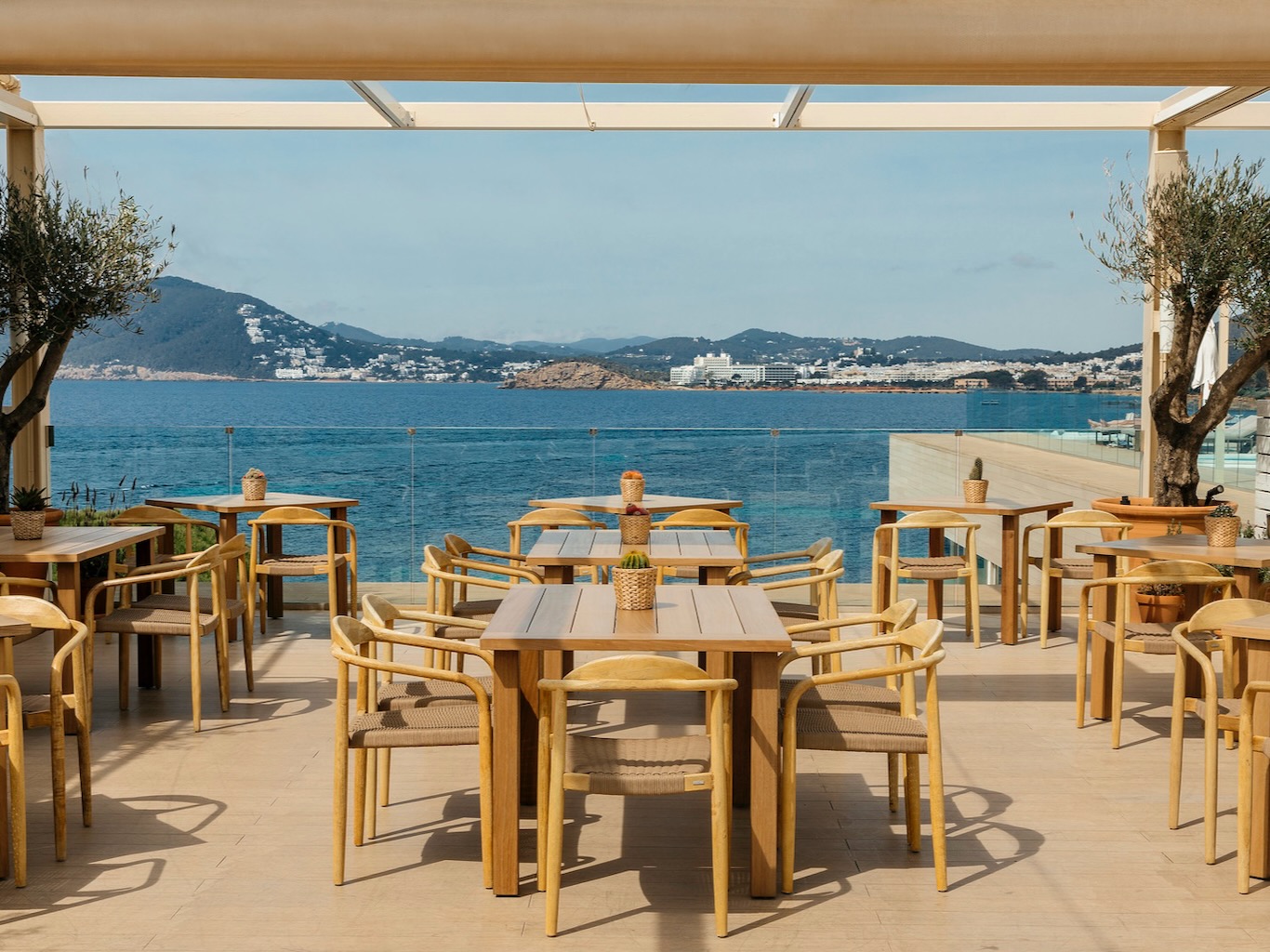 White Ibiza Journal: Modern Mediterranean luxury – ME Ibiza