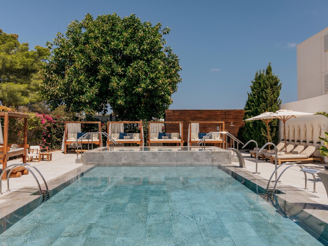 White Ibiza Journal: Modern Mediterranean luxury – ME Ibiza