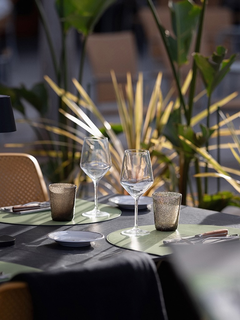 White Ibiza Restaurant Guide: Casa Francesco, restaurant in Ibiza town